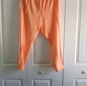 Women's Sports/Casual Wear